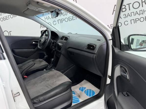 Volkswagen Polo V Рестайлинг с пробегом 2017 года, цена 1 125 000 рублей, 84247 км, седан, Автокод Объявления