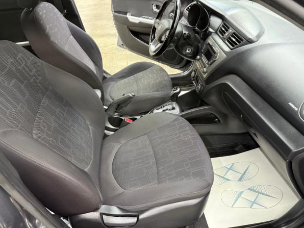 Kia Rio III с пробегом 2013 года, цена 920 000 рублей, 115125 км, хэтчбек, Автокод Объявления