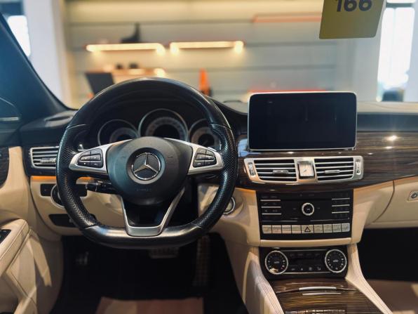 Mercedes-Benz CLS II (C218) Рестайлинг с пробегом 2016 года, цена 2 350 000 рублей, 212500 км, седан, Автокод Объявления