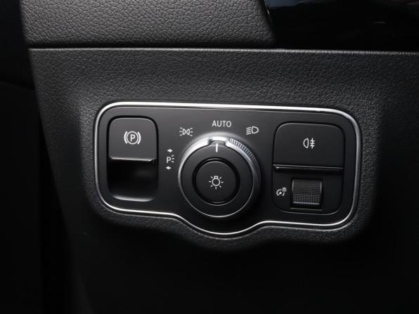 Mercedes-Benz GLA II (H247) с пробегом 2021 года, цена 3 070 000 рублей, 73917 км, внедорожник, Автокод Объявления