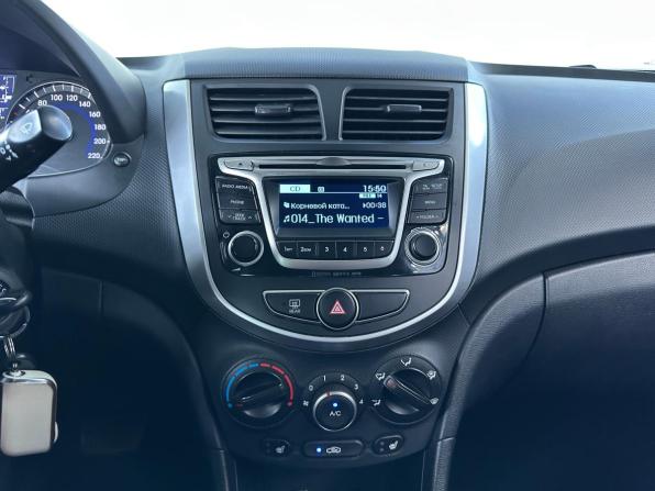 Hyundai Solaris I Рестайлинг с пробегом 2014 года, цена 1 070 000 рублей, 96600 км, седан, Автокод Объявления