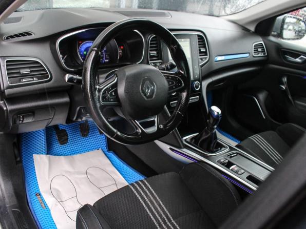 Renault Megane IV с пробегом 2018 года, цена 1 450 000 рублей, 144257 км, универсал, Автокод Объявления