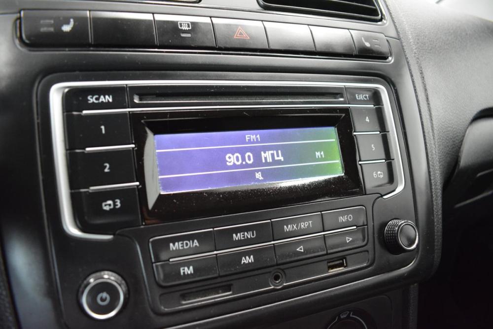 Volkswagen Polo V Киров  - изображение 29
