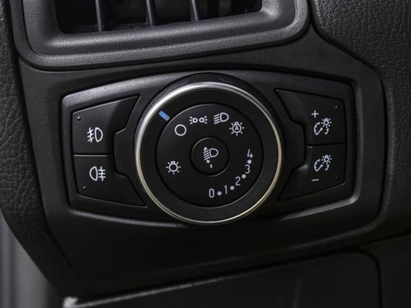 Ford Focus III Рестайлинг с пробегом 2017 года, цена 1 255 000 рублей, 96884 км, седан, Автокод Объявления
