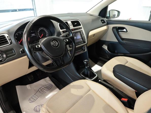 Volkswagen Polo V Рестайлинг с пробегом 2018 года, цена 1 085 000 рублей, 97469 км, седан, Автокод Объявления