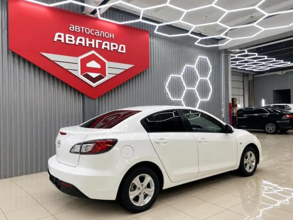 Mazda 3 II (BL) с пробегом 2010 года, цена 769 000 рублей, 144500 км, седан, Автокод Объявления