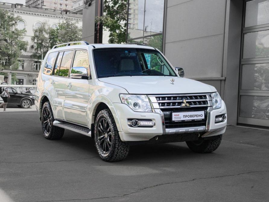 Mitsubishi Pajero IV Рестайлинг 2 Москва  - изображение 3