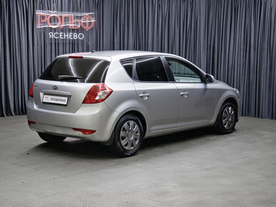 Kia Ceed I Рестайлинг Москва  - изображение 5