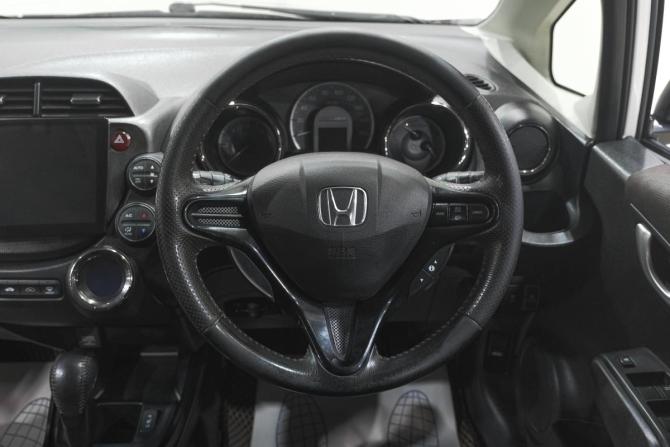 Honda Fit Shuttle I Рестайлинг с пробегом 2014 года, цена 1 169 000 рублей, 188000 км, универсал, Автокод Объявления