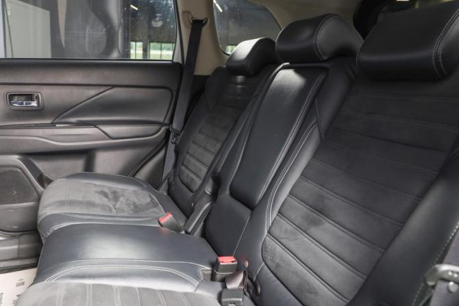 Mitsubishi Outlander III Рестайлинг 3 с пробегом 2021 года, цена 2 699 000 рублей, 108777 км, внедорожник, Автокод Объявления