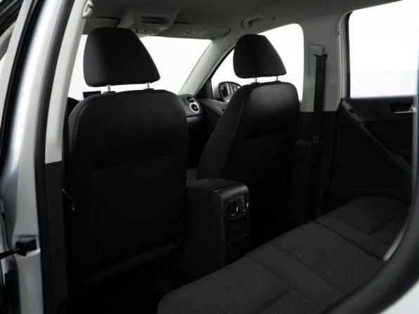 Volkswagen Tiguan I Рестайлинг с пробегом 2015 года, цена 1 448 888 рублей, 107066 км, внедорожник, Автокод Объявления