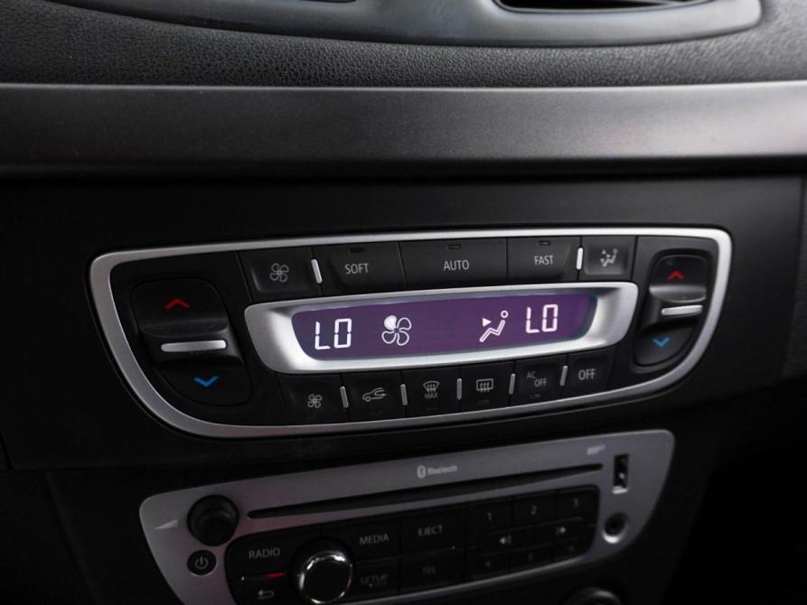Renault Fluence I Рестайлинг Москва  - изображение 15
