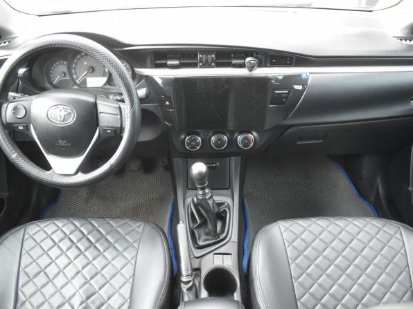 Toyota Corolla XI (E160 E170 E180) с пробегом 2013 года, цена 1 055 000 рублей, 210768 км, седан, Автокод Объявления