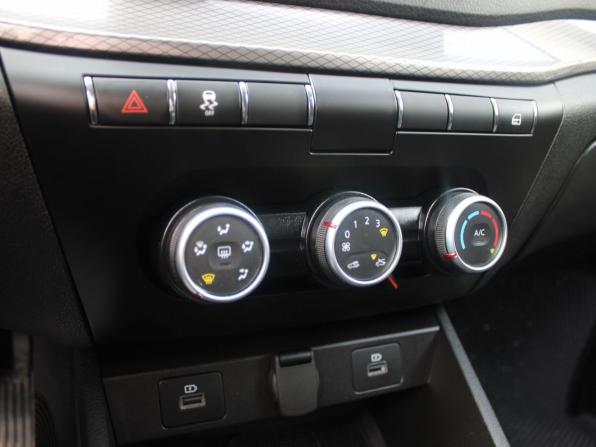 Lada (ВАЗ) Vesta I Рестайлинг (NG) с пробегом 2024 года, цена 1 199 000 рублей, 39518 км, седан, Автокод Объявления