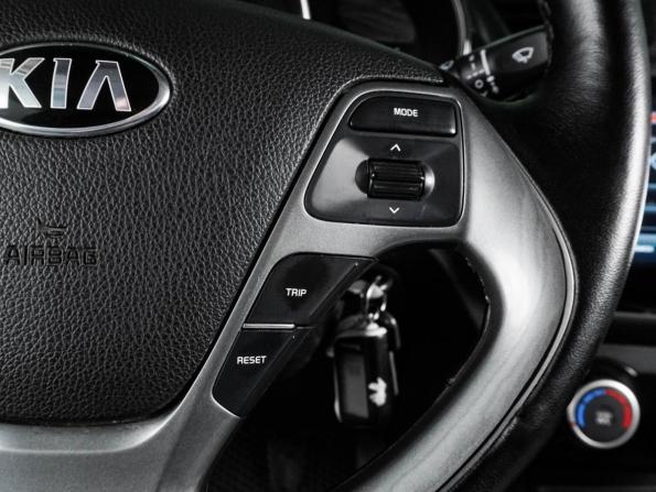 Kia Rio III Рестайлинг с пробегом 2017 года, цена 1 199 000 рублей, 125073 км, седан, Автокод Объявления