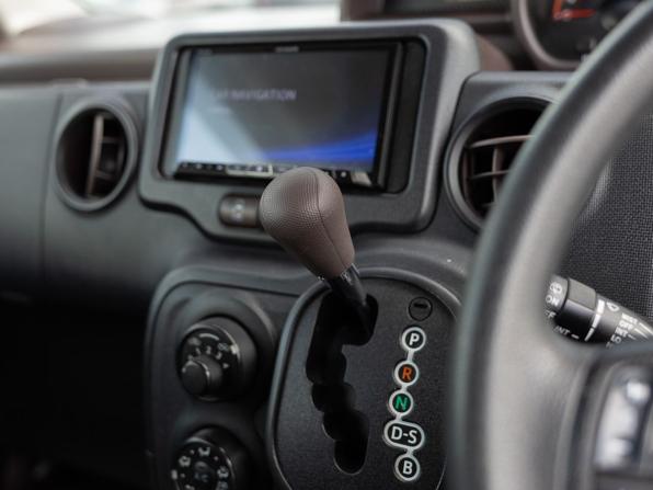 Toyota Porte II с пробегом 2015 года, цена 850 000 рублей, 103102 км, микровэн, Автокод Объявления