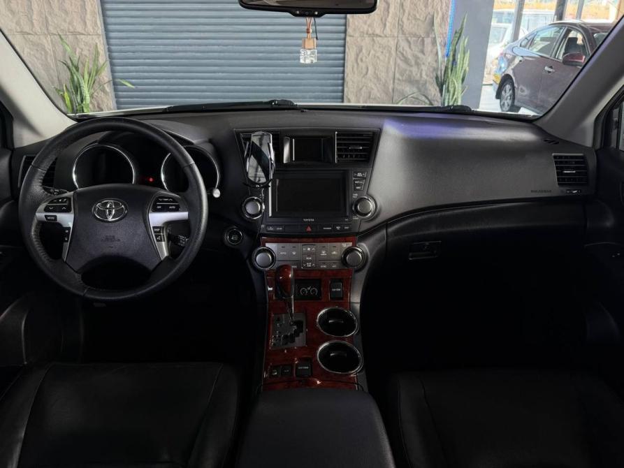 Toyota Highlander II (XU40) Рестайлинг Оренбург  - изображение 23