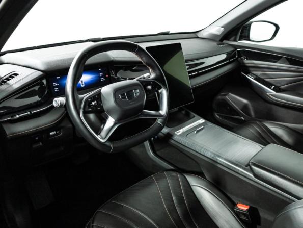 Geely Preface I с пробегом 2024 года, цена 2 389 700 рублей, 37756 км, седан, Автокод Объявления
