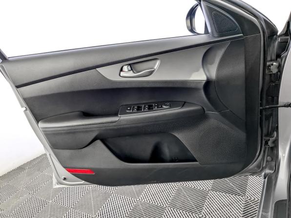 Kia Cerato IV с пробегом 2018 года, цена 1 560 000 рублей, 180204 км, седан, Автокод Объявления