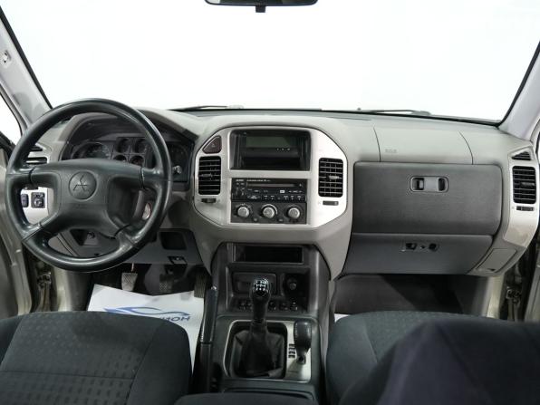 Mitsubishi Pajero III Рестайлинг с пробегом 2004 года, цена 990 000 рублей, 240000 км, внедорожник, Автокод Объявления
