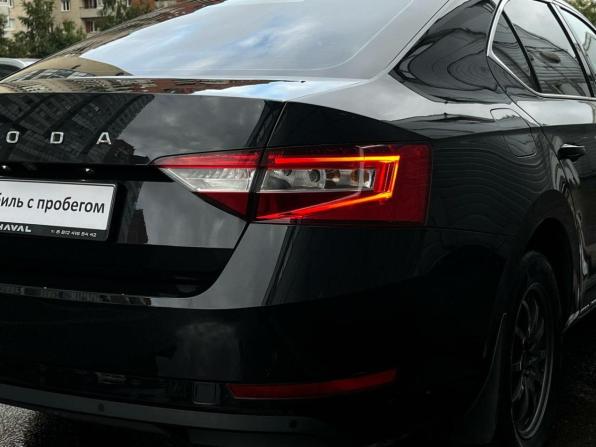 Skoda Superb III Рестайлинг с пробегом 2021 года, цена 2 099 000 рублей, 139031 км, лифтбек, Автокод Объявления