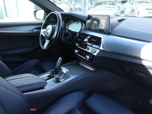 BMW 5 серии VII (G30/G31/G38) с пробегом 2018 года, цена 3 890 000 рублей, 82620 км, седан, Автокод Объявления