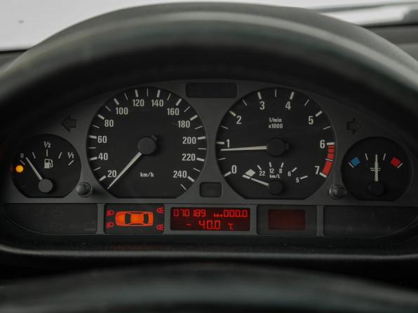 BMW 3 серии IV (E46) с пробегом 2000 года, цена 498 000 рублей, 350000 км, седан, Автокод Объявления