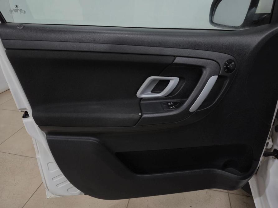 Skoda Fabia II Альметьевск  - изображение 9