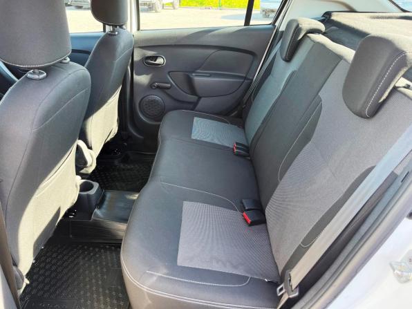 Renault Logan II Рестайлинг с пробегом 2022 года, цена 1 459 000 рублей, 35290 км, седан, Автокод Объявления
