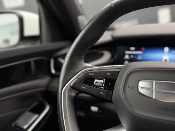 Geely Preface I с пробегом 2024 года, цена 2 630 000 рублей, 31523 км, седан, Автокод Объявления