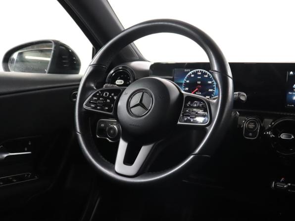 Mercedes-Benz A-Класс IV (W177) с пробегом 2019 года, цена 2 299 000 рублей, 93328 км, хэтчбек, Автокод Объявления