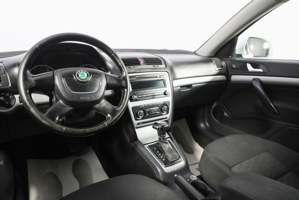 Skoda Octavia II (A5) Рестайлинг Новосибирск  - изображение 8