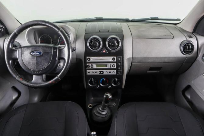 Ford Fusion I Рестайлинг с пробегом 2005 года, цена 439 000 рублей, 226000 км, хэтчбек, Автокод Объявления