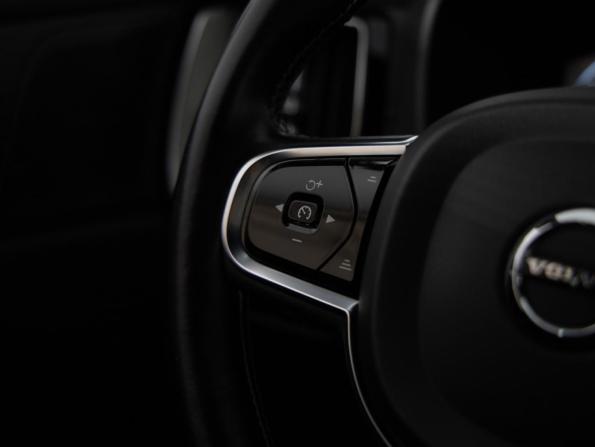 Volvo XC60 II с пробегом 2020 года, цена 4 200 000 рублей, 79479 км, внедорожник, Автокод Объявления