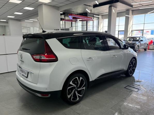 Renault Scenic IV с пробегом 2019 года, цена 1 750 000 рублей, 155609 км, компактвэн, Автокод Объявления