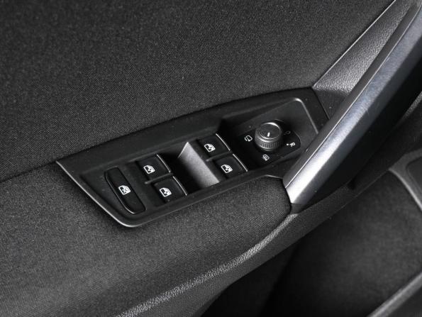 Volkswagen Tiguan II с пробегом 2017 года, цена 2 349 000 рублей, 191443 км, внедорожник, Автокод Объявления