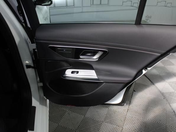 Mercedes-Benz E-Класс VI (W214 S214) с пробегом 2025 года, цена 7 350 000 рублей, 918 км, седан, Автокод Объявления