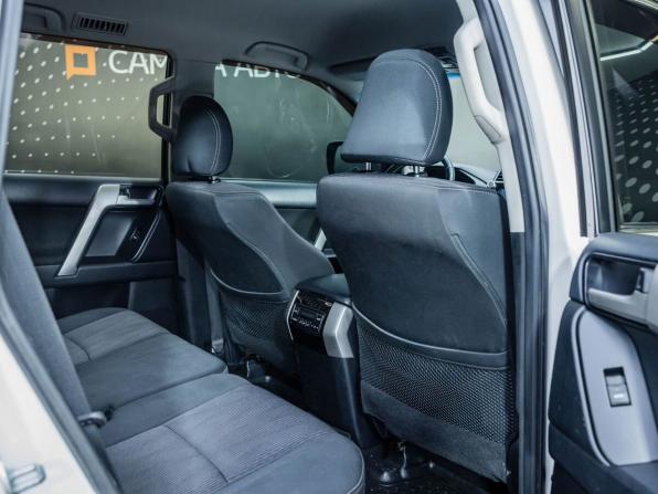 Toyota Land Cruiser Prado 150 Series Рестайлинг 2 с пробегом 2019 года, цена 4 260 000 рублей, 109348 км, внедорожник, Автокод Объявления