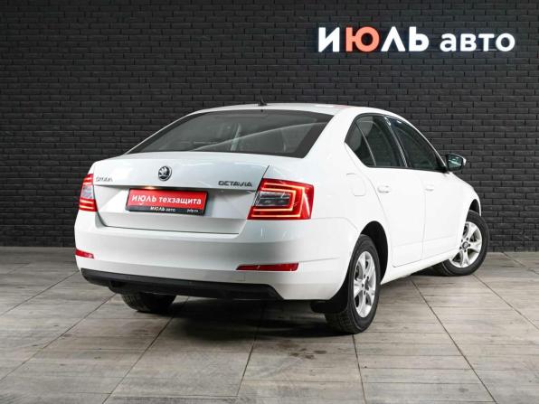 Skoda Octavia III (A7) с пробегом 2015 года, цена 1 180 000 рублей, 232578 км, лифтбек, Автокод Объявления