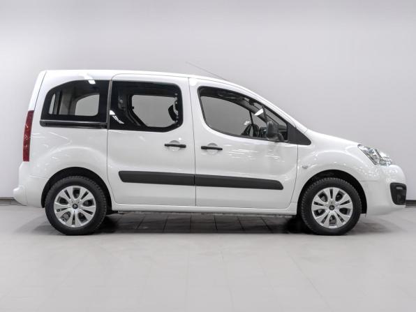 Citroen Berlingo II Рестайлинг 2 с пробегом 2022 года, цена 2 300 000 рублей, 45974 км, компактвэн, Автокод Объявления