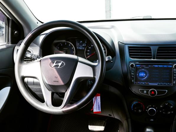 Hyundai Solaris I с пробегом 2011 года, цена 689 000 рублей, 175309 км, седан, Автокод Объявления