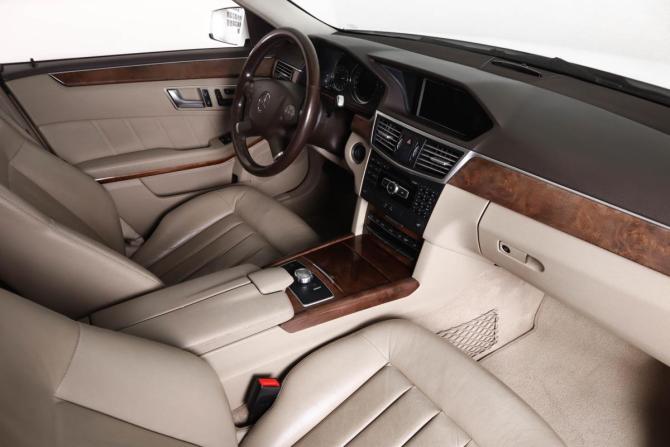 Mercedes-Benz E-Класс IV (W212 S212 C207) с пробегом 2012 года, цена 1 999 000 рублей, 240368 км, седан, Автокод Объявления