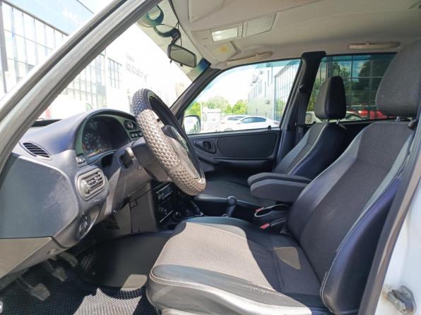 Chevrolet Niva I Рестайлинг с пробегом 2012 года, цена 525 000 рублей, 97793 км, внедорожник, Автокод Объявления