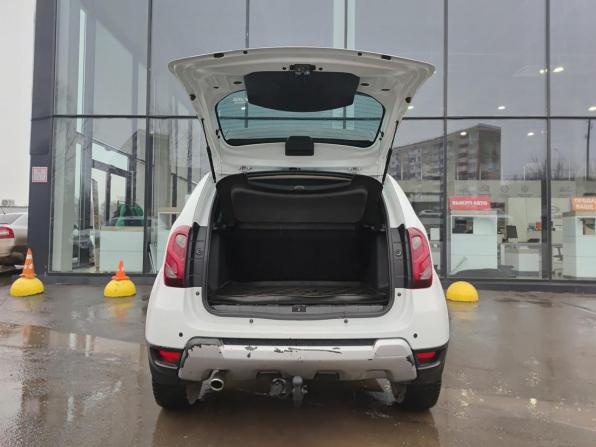Renault Duster I Рестайлинг с пробегом 2015 года, цена 1 105 000 рублей, 116500 км, внедорожник, Автокод Объявления