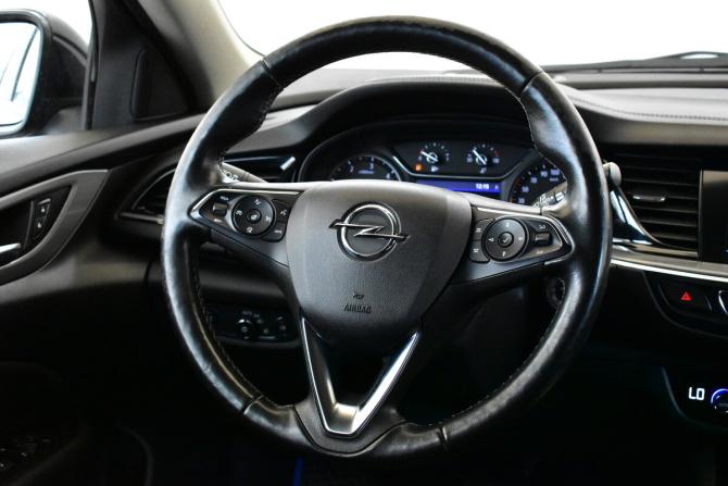 Opel Insignia II с пробегом 2019 года, цена 1 290 000 рублей, 237449 км, универсал, Автокод Объявления