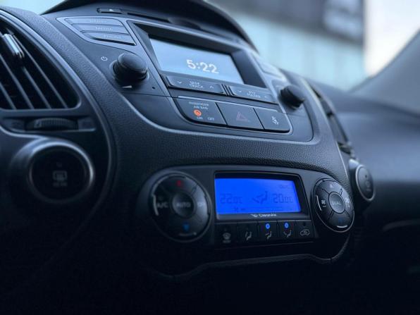 Hyundai ix35 I Рестайлинг с пробегом 2014 года, цена 1 580 000 рублей, 152857 км, внедорожник, Автокод Объявления