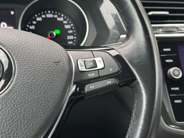 Volkswagen Tiguan II с пробегом 2020 года, цена 2 589 000 рублей, 36980 км, внедорожник, Автокод Объявления