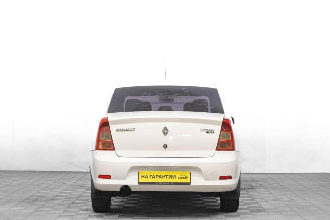 Renault Logan I Рестайлинг с пробегом 2015 года, цена 549 000 рублей, 120000 км, седан, Автокод Объявления