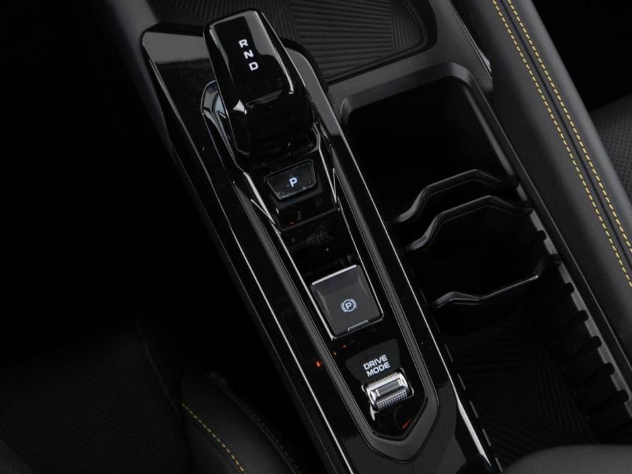 Geely Coolray I Рестайлинг Москва  - изображение 18