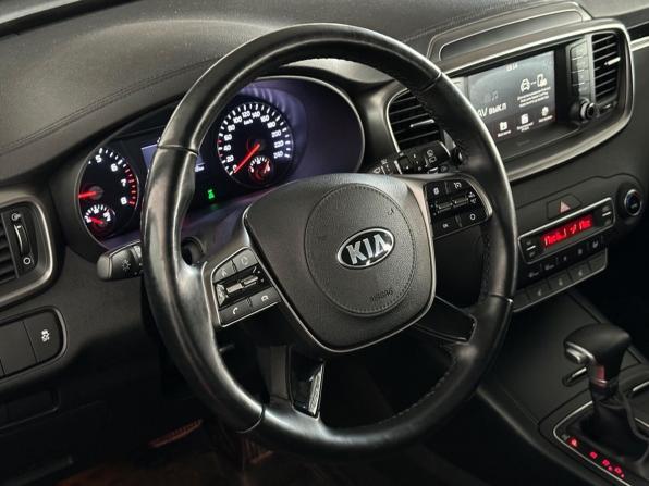Kia Sorento III Prime Рестайлинг с пробегом 2019 года, цена 2 999 000 рублей, 75000 км, внедорожник, Автокод Объявления